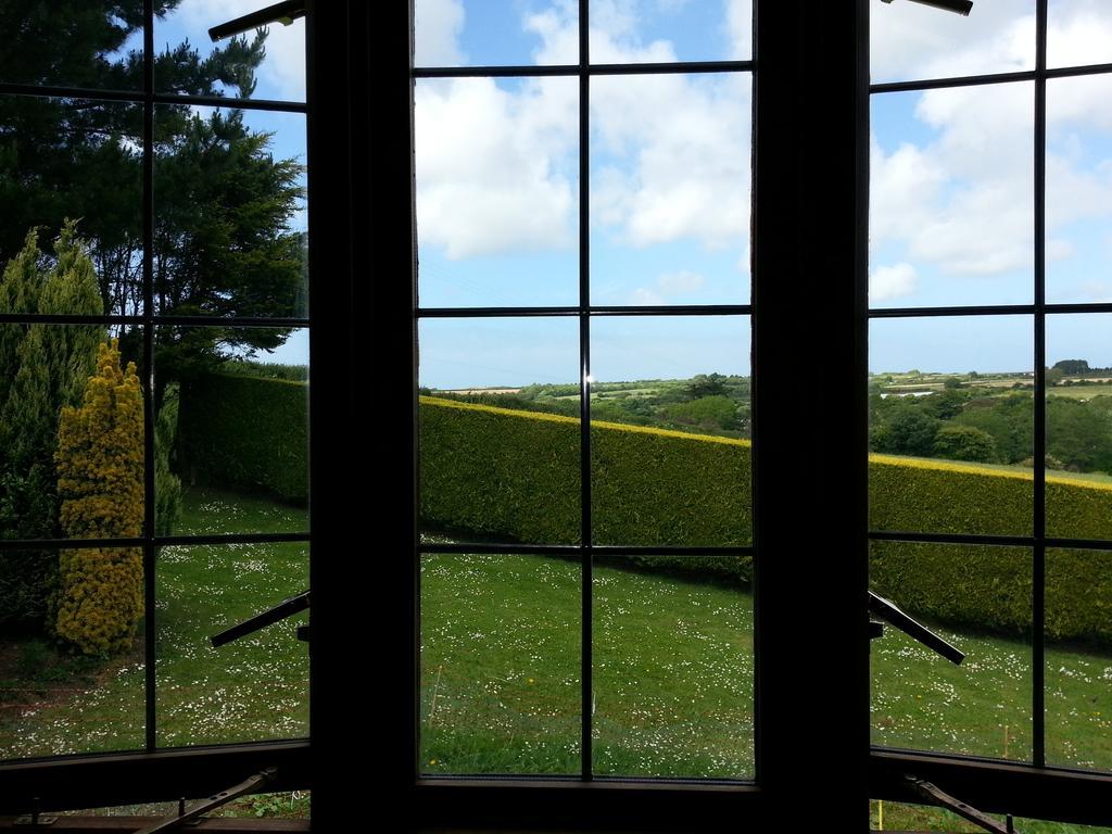 Bostrase B&B Hayle Room photo